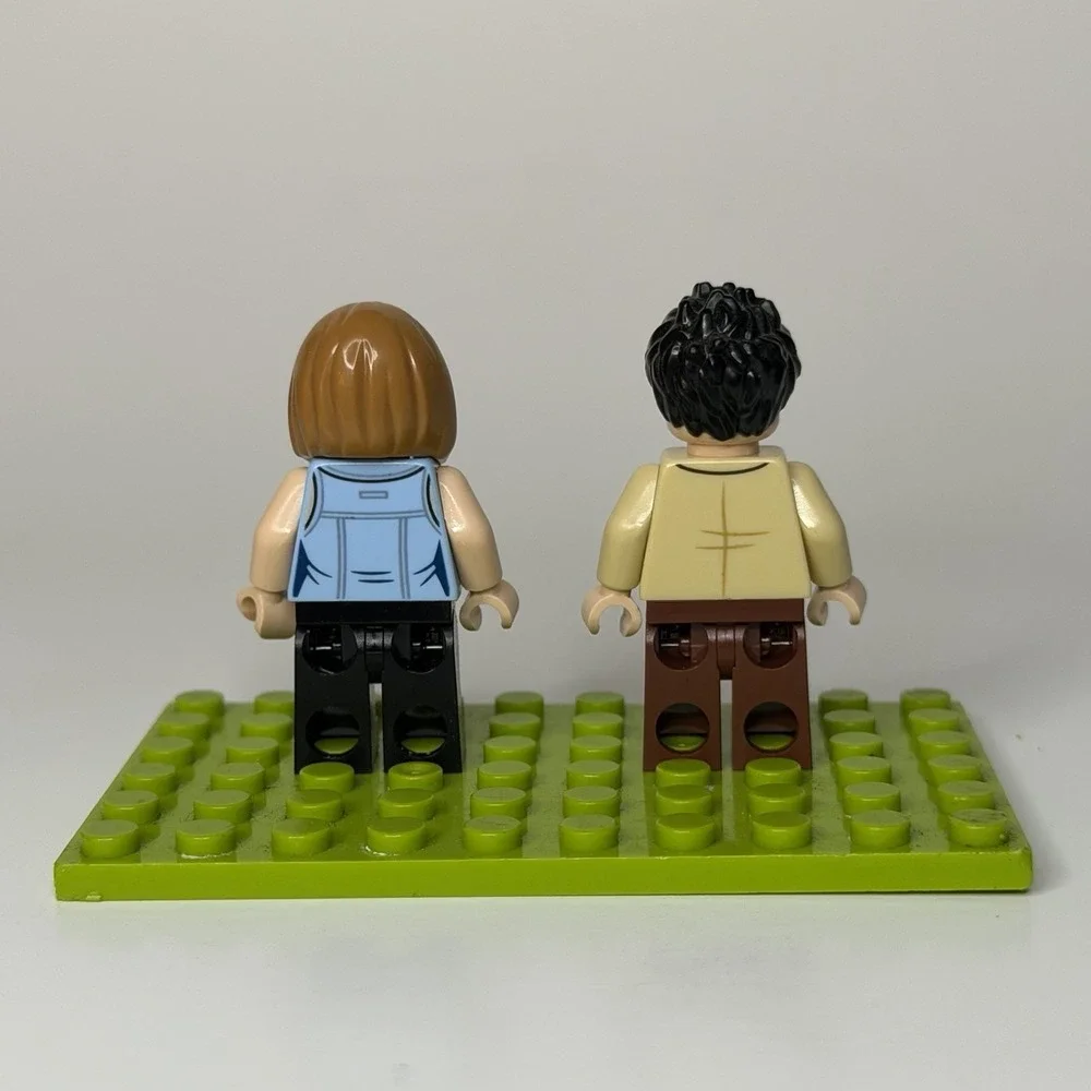LEGO Minifigure Lot - FRIENDS + Gunther From set 21319 Lego Ideas Central Perk
